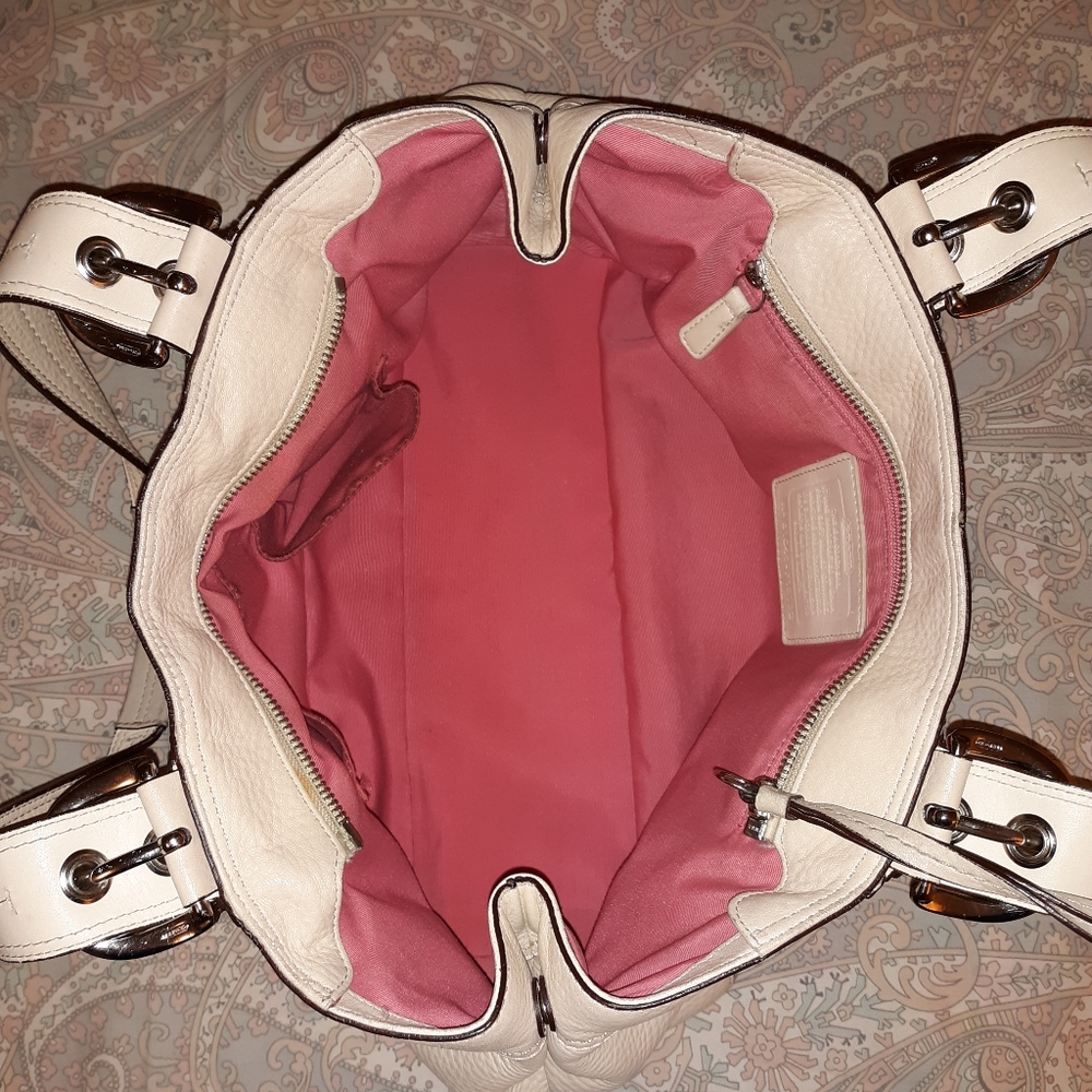 Coach Handbag - Picture 14 of 14